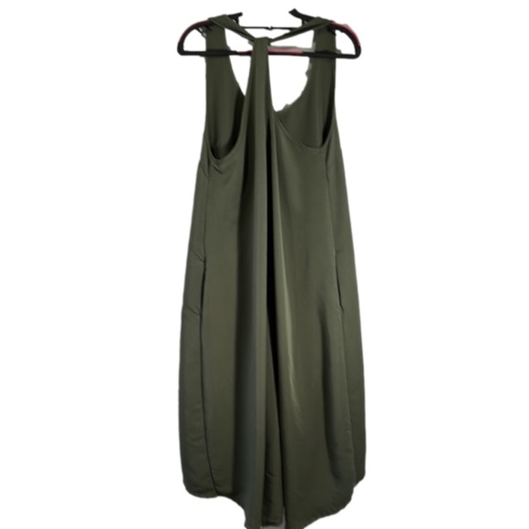 United by blue dress - Picture 3 of 11